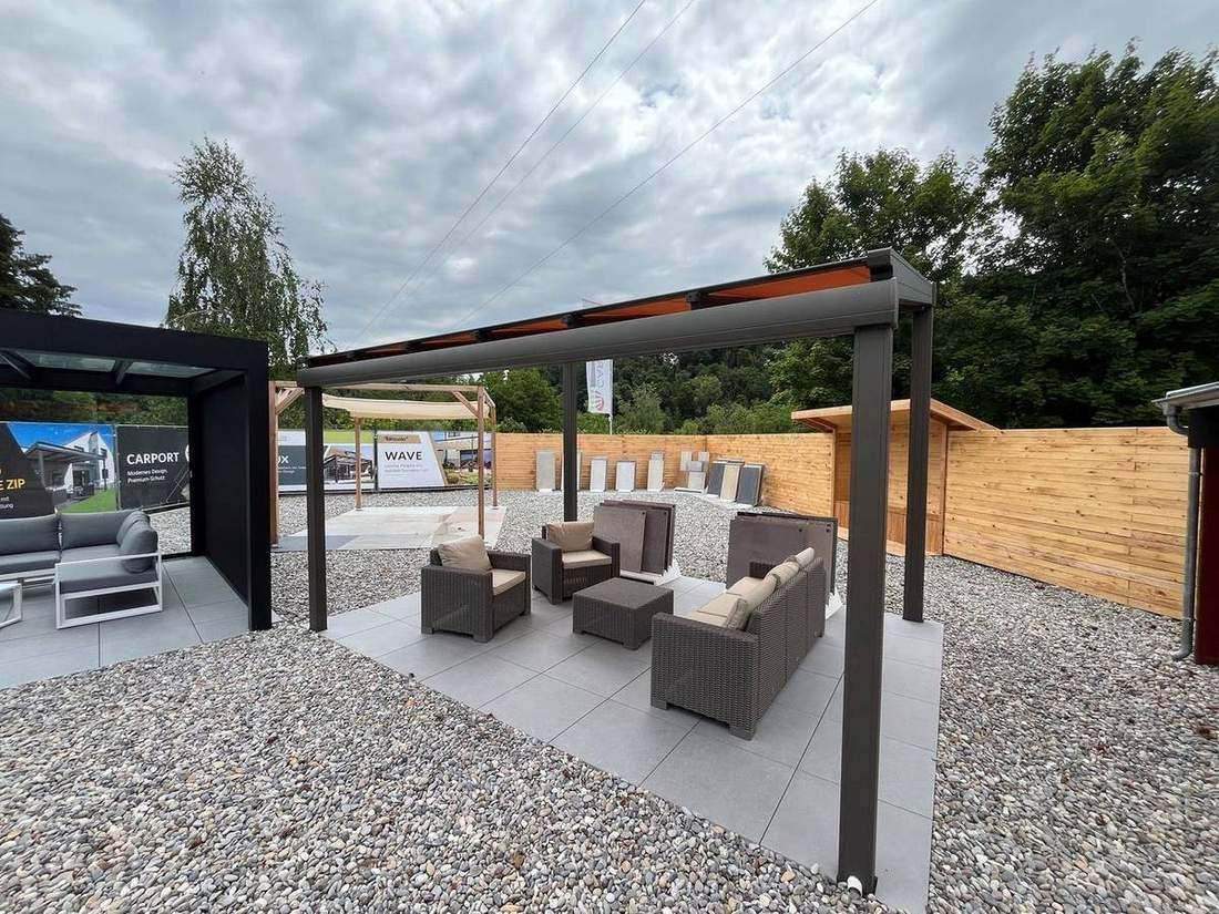 Pergola Lounge Ausstellung