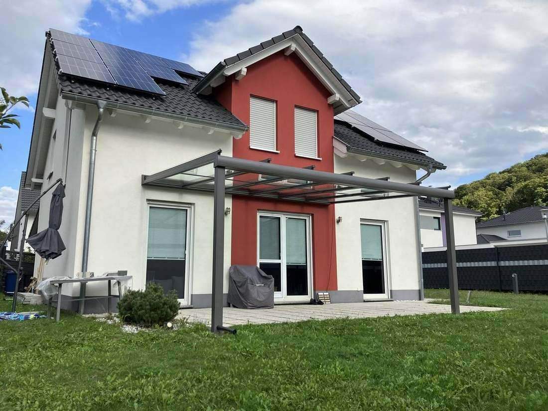 Terrassenüberdachung Glas Alu Kundenprojekt